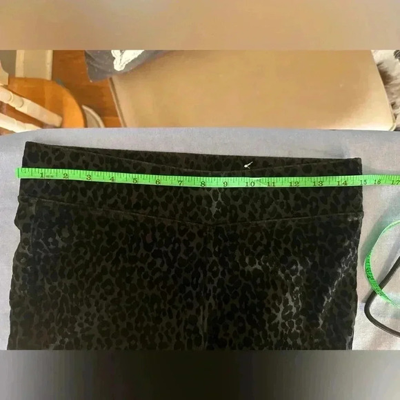 Old Navy Black Leopard Print Pants - Picture 6 of 6